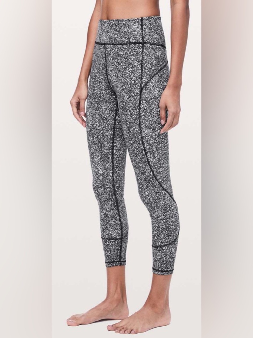 Lululemon In Movement Tight 25" *Everlux, Diffuse Starlight Black, sz 10